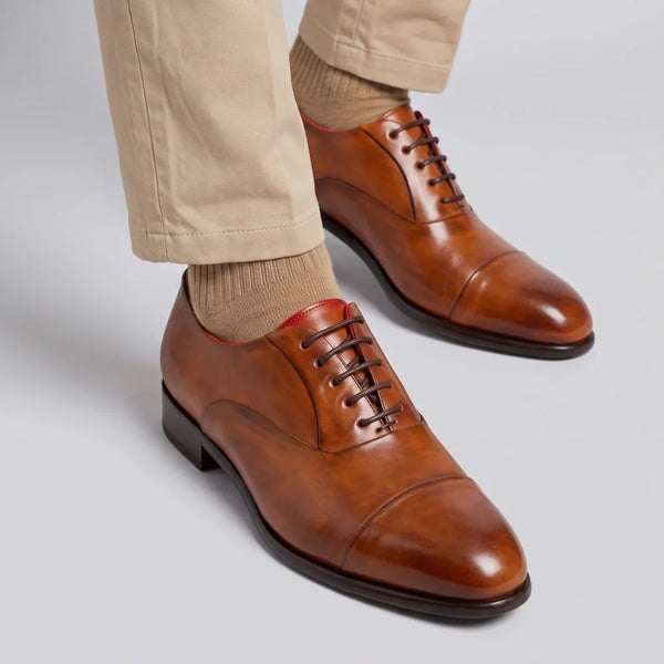 Men's elegant brown oxford in leather and red lining