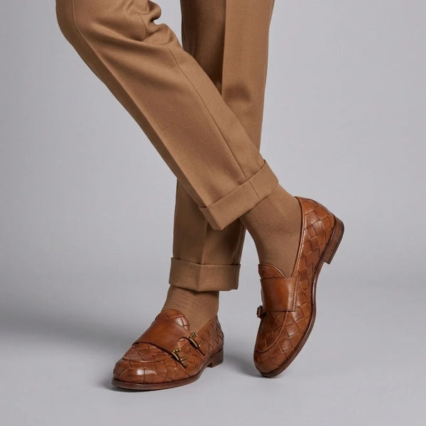 Brown moccasin with double golden buckle for men in woven leather
