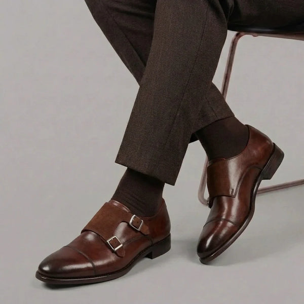 Italian shoe with double buckle for men in light brown